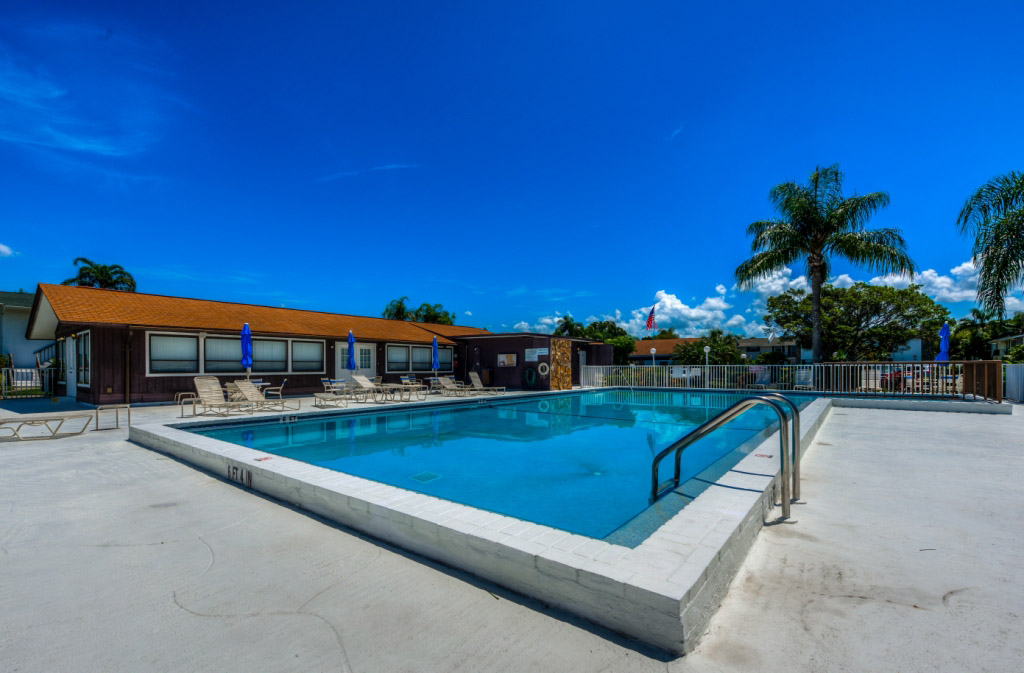 Morton Village 5400 34th. Street W. 11a Bradenton, Florida